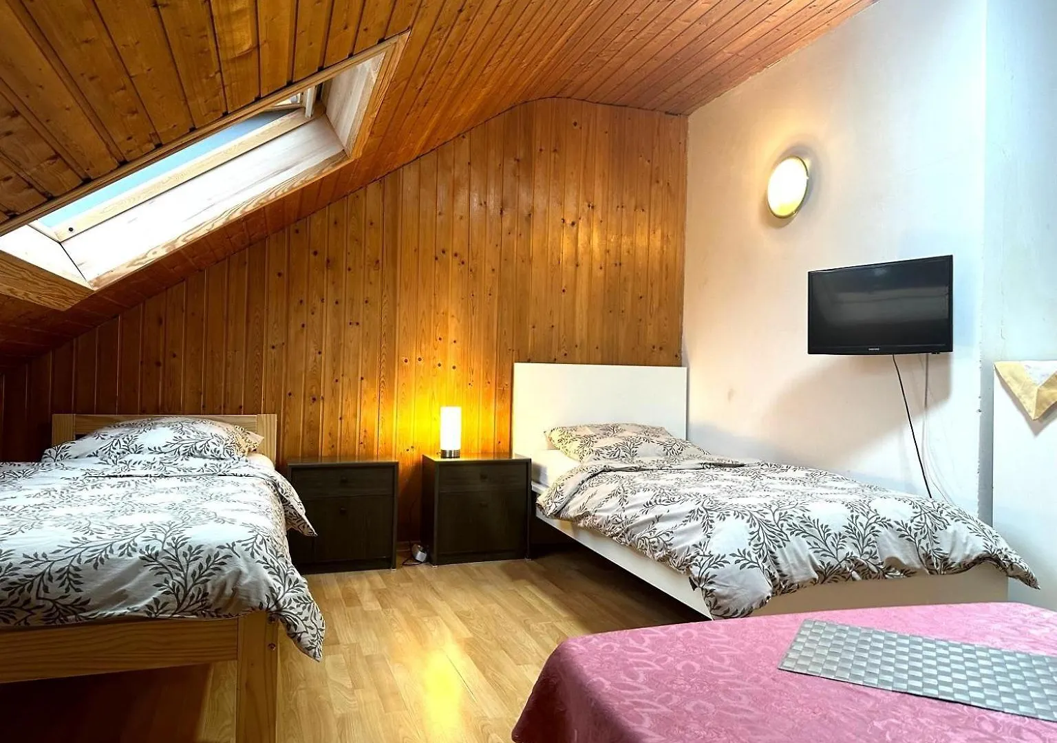 Apartment 2 Personen City, Messe & Natur, Gut Vrr Im Duessedlorf Dusseldorf